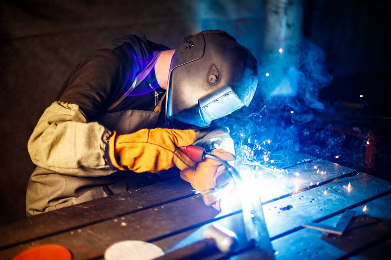 Spawanie stali a aluminium – jakie są różnice?